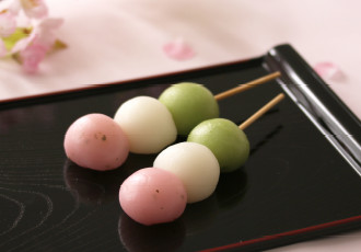 三色だんご